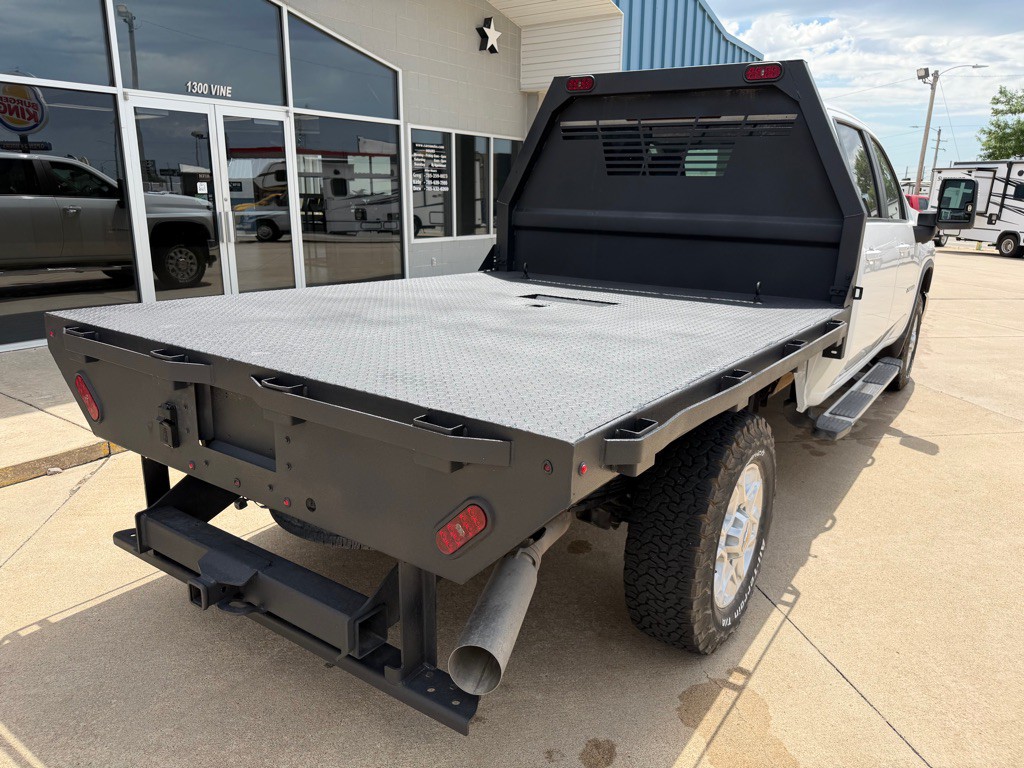 2024 Chevrolet Silverado 1500 Image 8