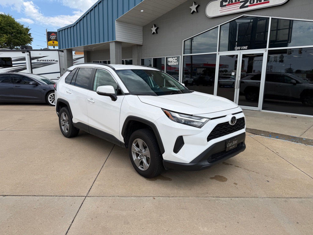 2024 Toyota Rav4 Image 2
