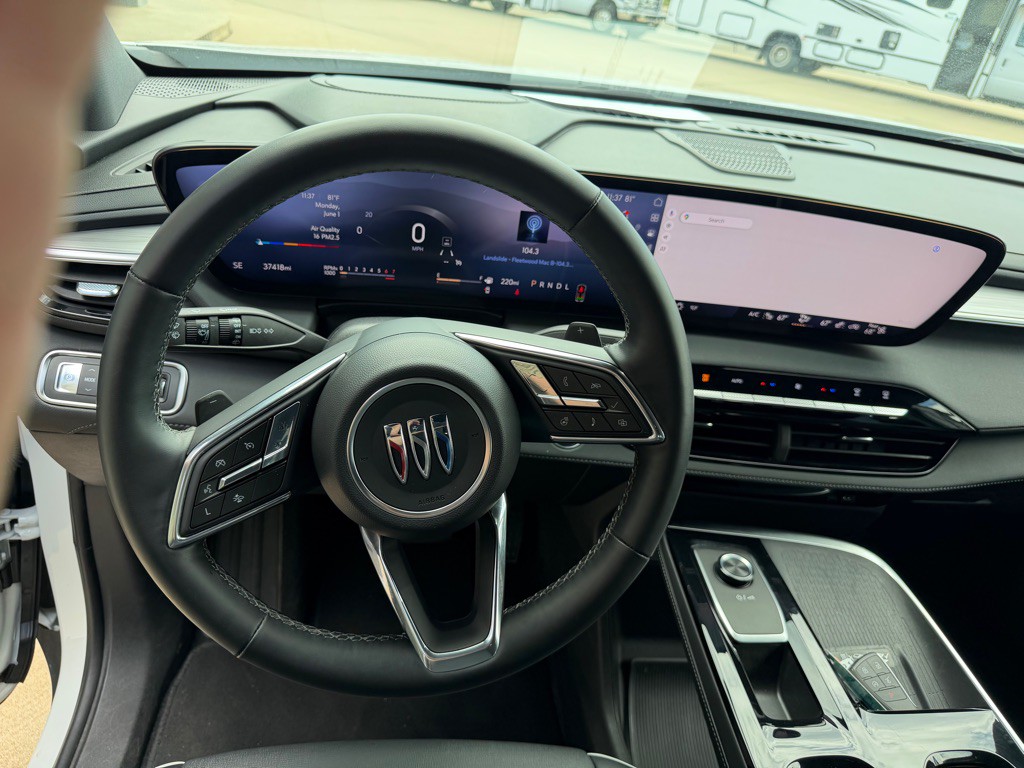 2025 Buick Enclave Image 4