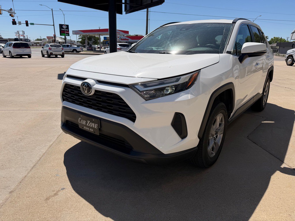 2024 Toyota Rav4 Image 3