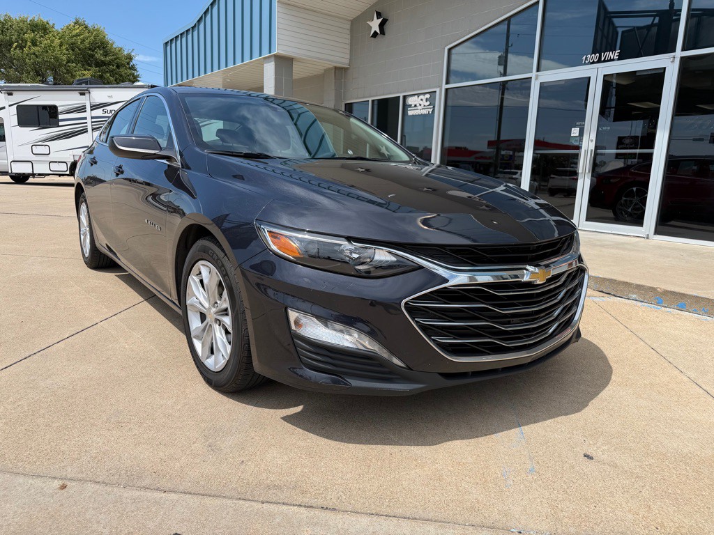 2023 Chevrolet Malibu Image 2