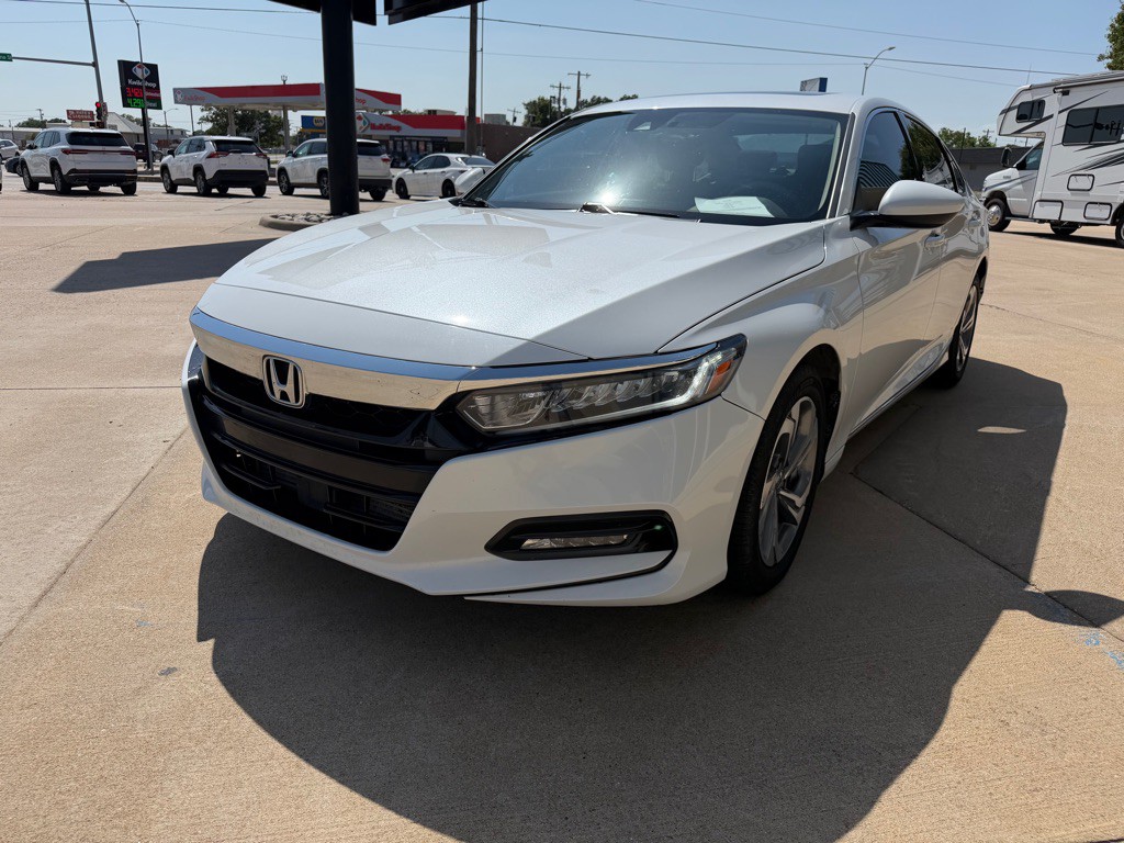 2020 Honda Accord Image 3