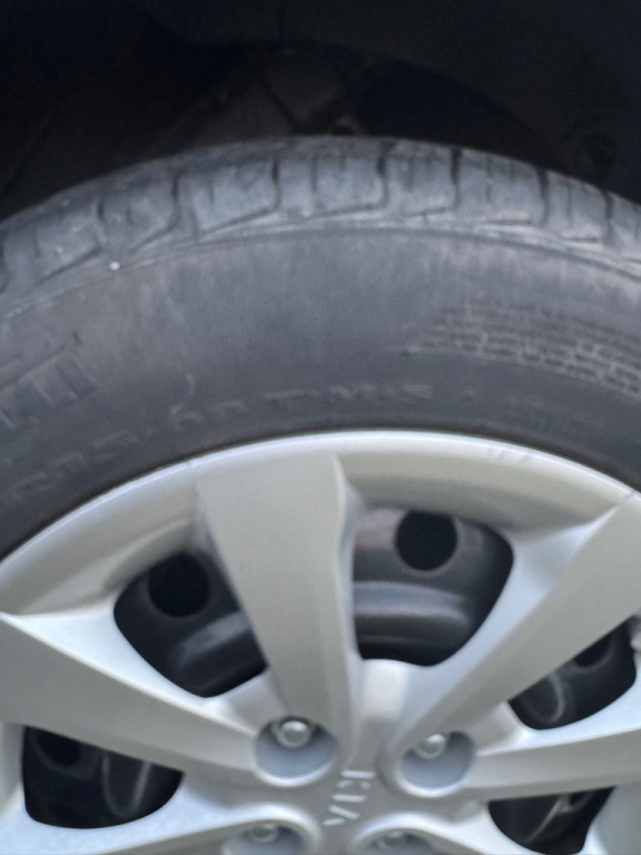 2015 Kia Rio Image 14