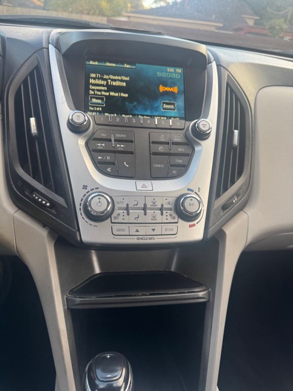 2016 Chevrolet Equinox Image 27