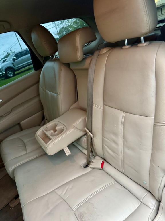 2015 Nissan Pathfinder Image 8
