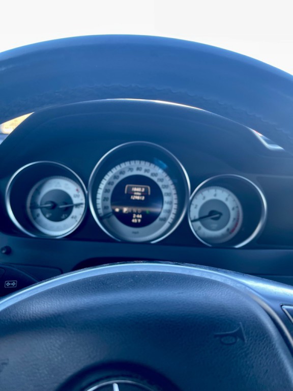 2013 Mercedes-Benz C-Class Image 9