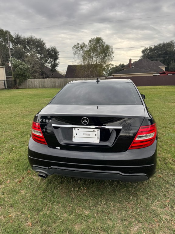 2013 Mercedes-Benz C-Class Image 23