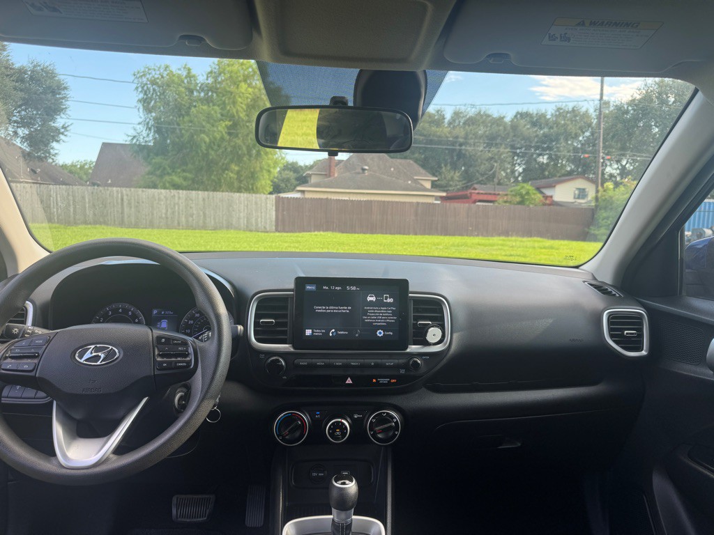 2020 Hyundai Venue Image 8