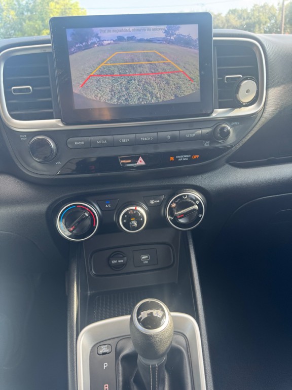 2020 Hyundai Venue Image 12