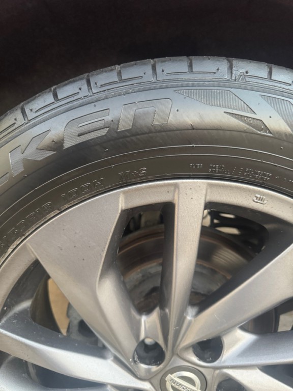 2016 Nissan Rogue Image 18