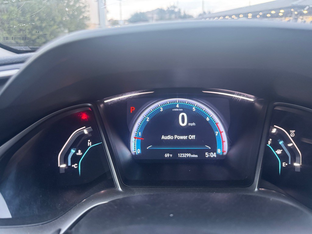 2016 Honda Civic Image 11