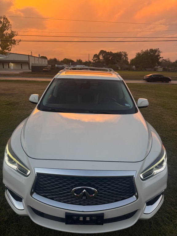 2017 INFINITI QX60 Image 3