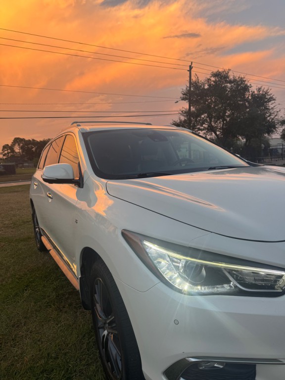 2017 INFINITI QX60 Image 5