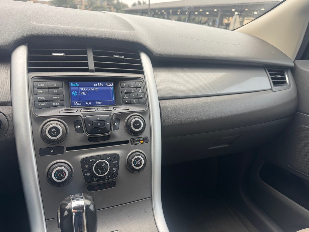 2013 Ford Edge Image 23