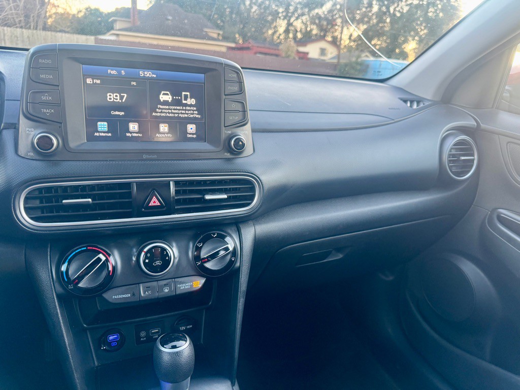 2021 Hyundai Kona Image 14