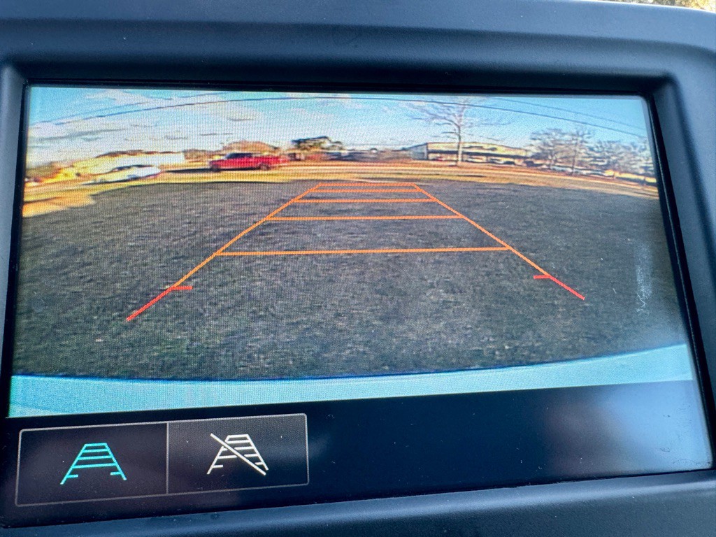 2017 Chevrolet Malibu Image 11