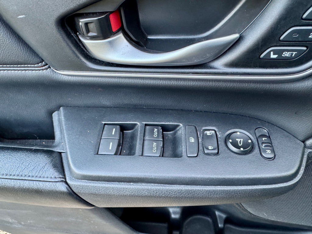 2017 Honda CR-V Image 12