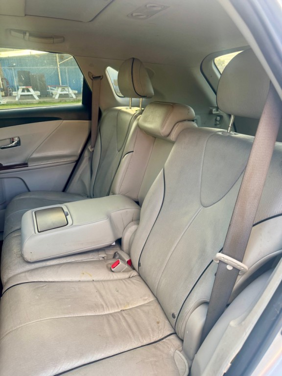 2010 Toyota Venza Image 7