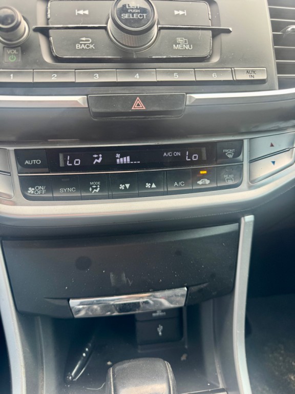 2014 Honda Accord Image 10