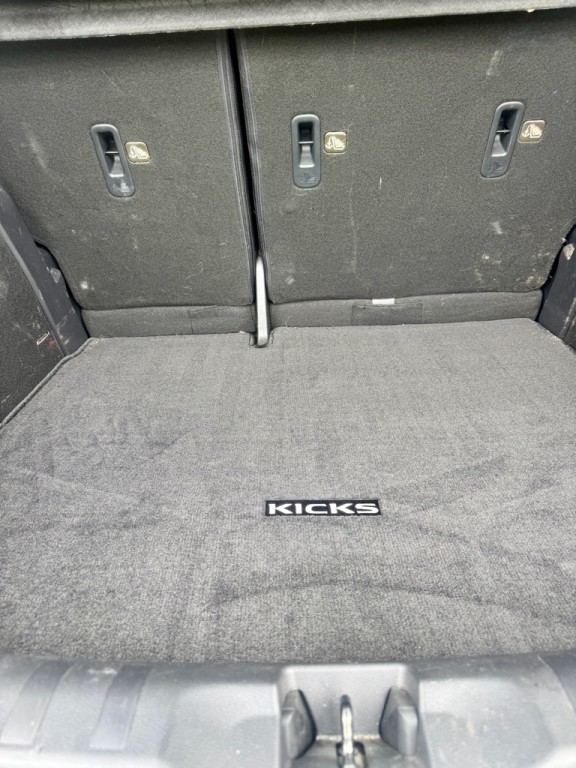2019 Nissan Kicks Image 8