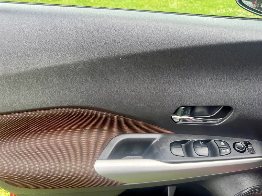 2019 Nissan Kicks Image 10