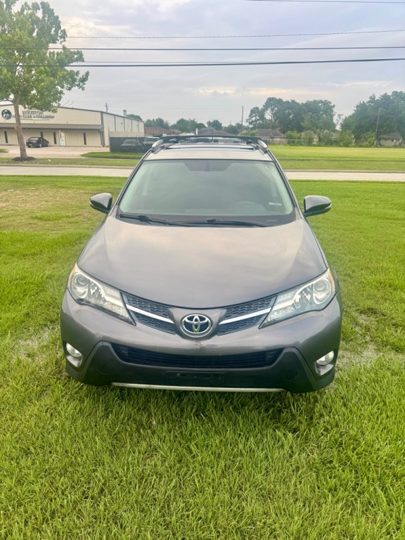 2015 Toyota Rav4 Image 2