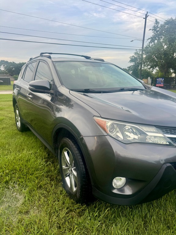 2015 Toyota Rav4 Image 3