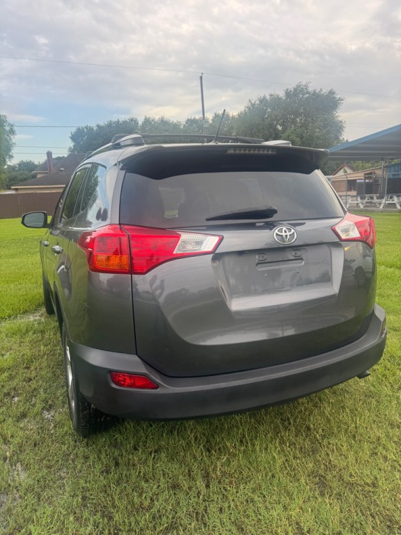 2015 Toyota Rav4 Image 5