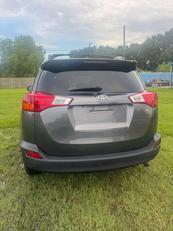 2015 Toyota Rav4 Image 6