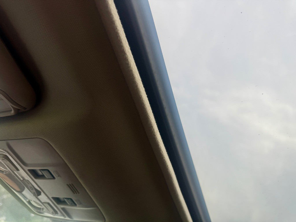 2015 Toyota Rav4 Image 15