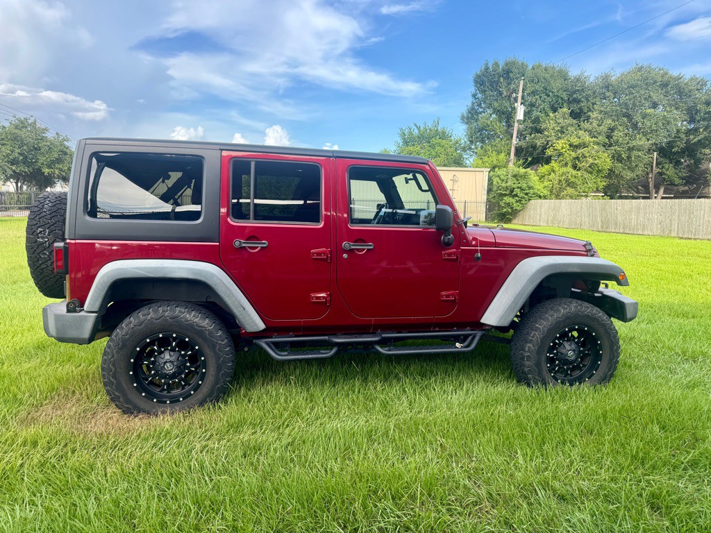 2012 Jeep Wrangler Unlimited Image 24