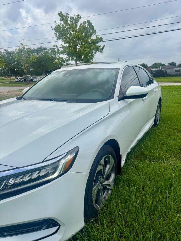 2018 Honda Accord Image 4