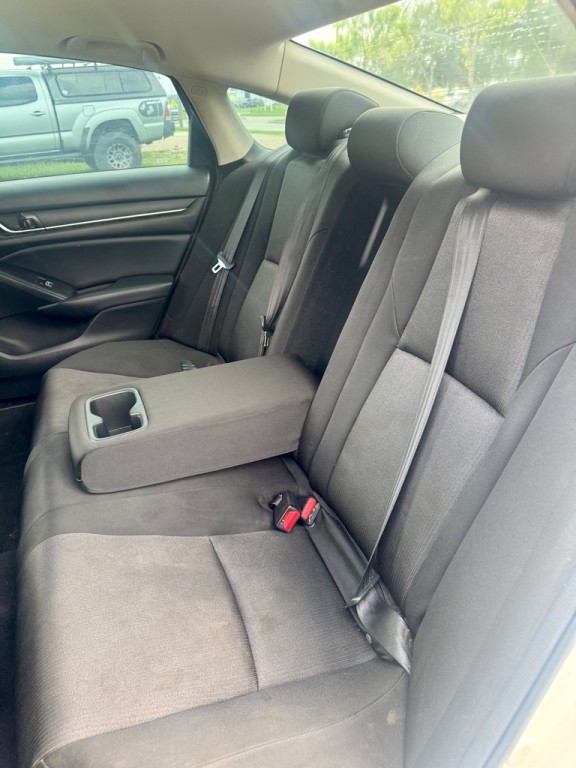 2018 Honda Accord Image 7