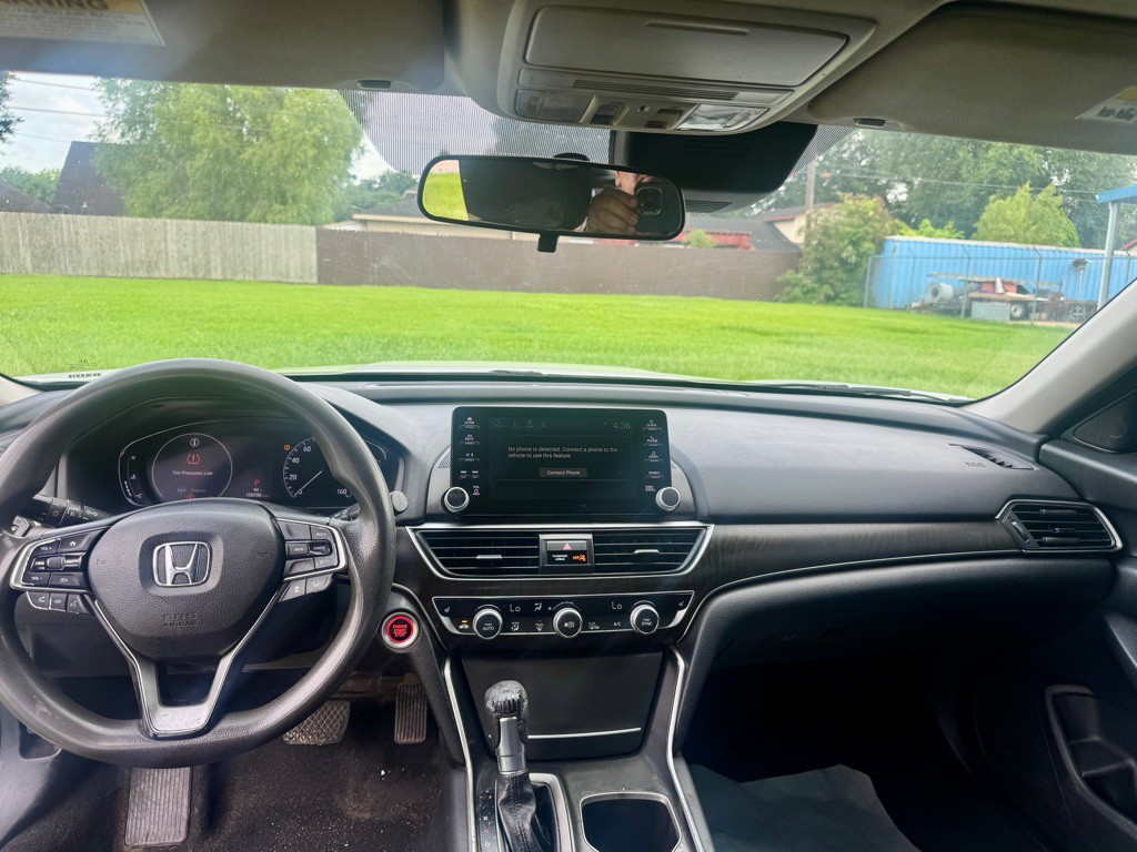 2018 Honda Accord Image 8