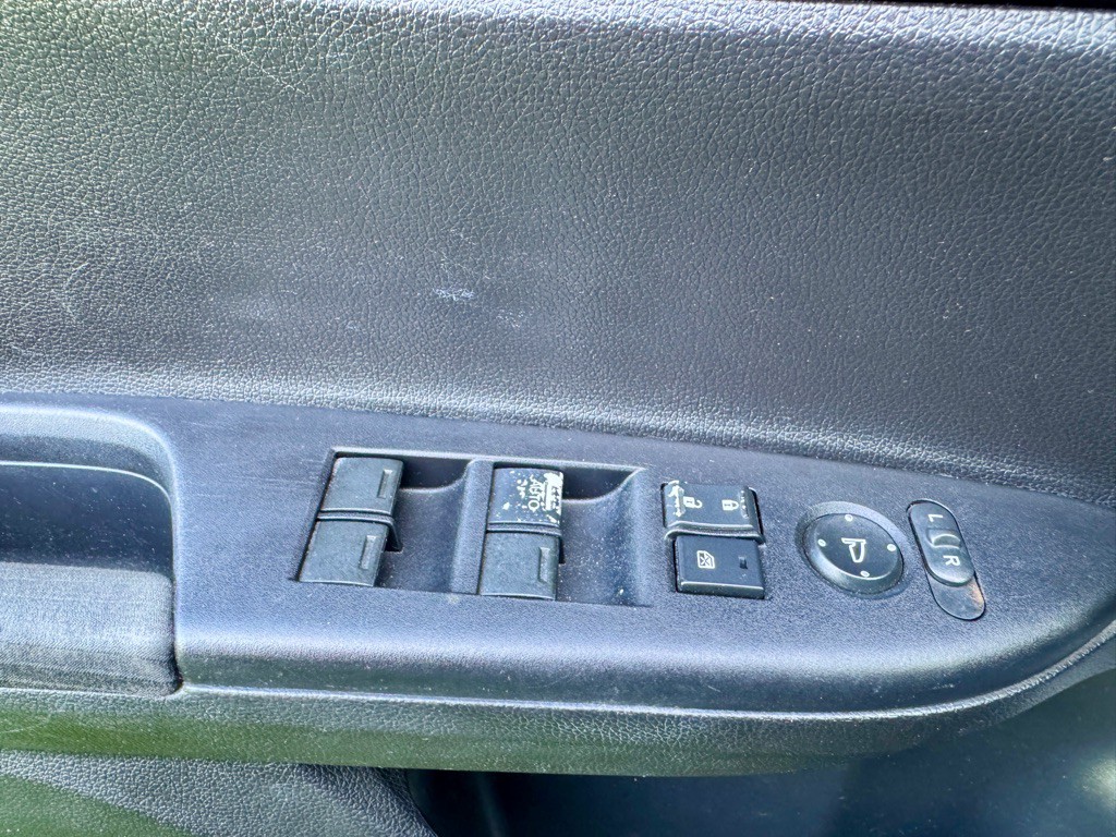 2017 Honda Accord Image 14