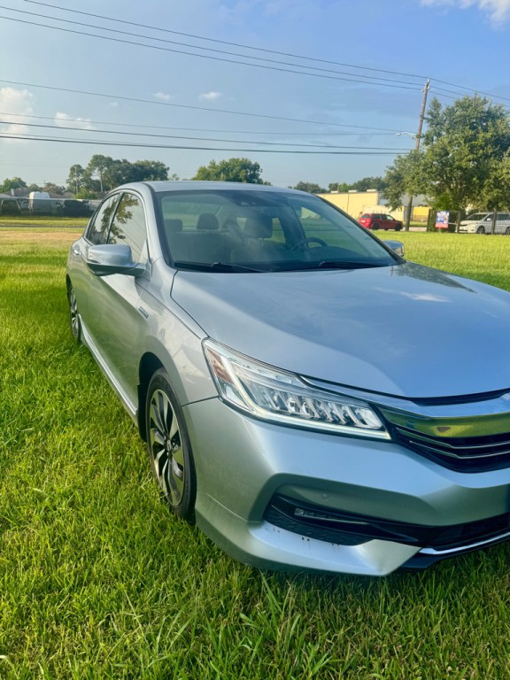 2017 Honda Accord Image 3