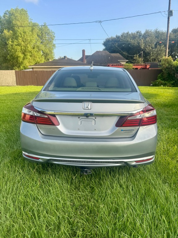 2017 Honda Accord Image 5
