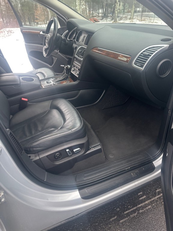 2015 Audi Q7 Image 14