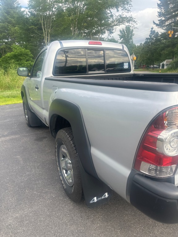 2010 Toyota Tacoma Image 8