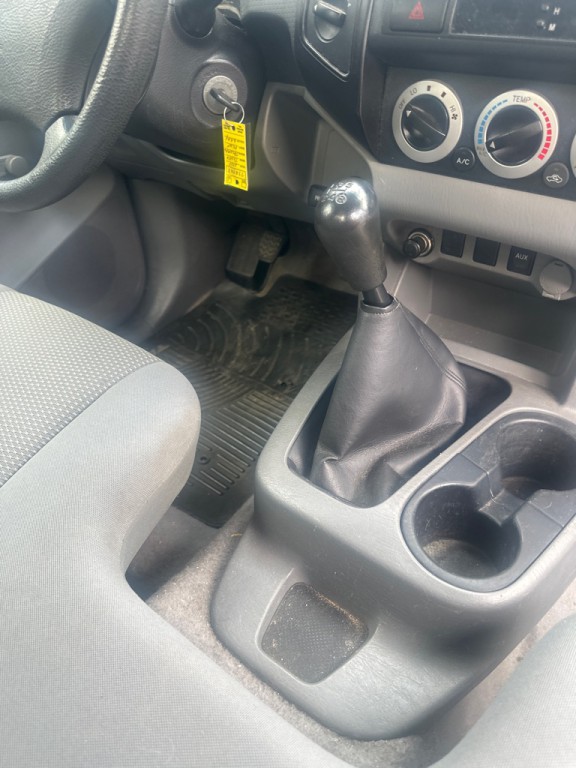 2010 Toyota Tacoma Image 13