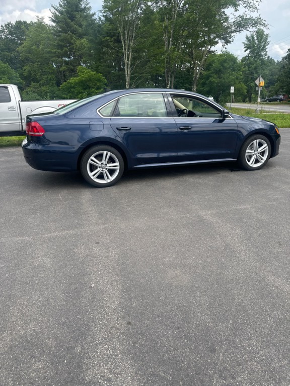 2015 Volkswagen Passat Image 7