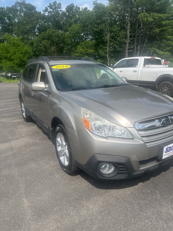 2014 Subaru Outback Image 3