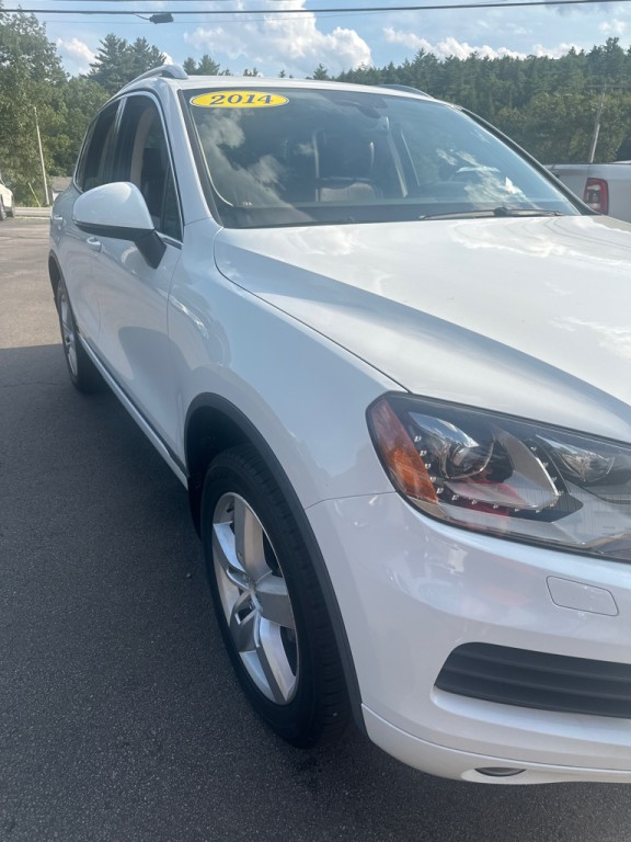 2014 Volkswagen Touareg Image 5