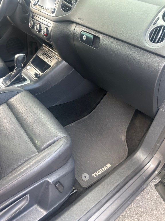 2015 Volkswagen Tiguan Image 12