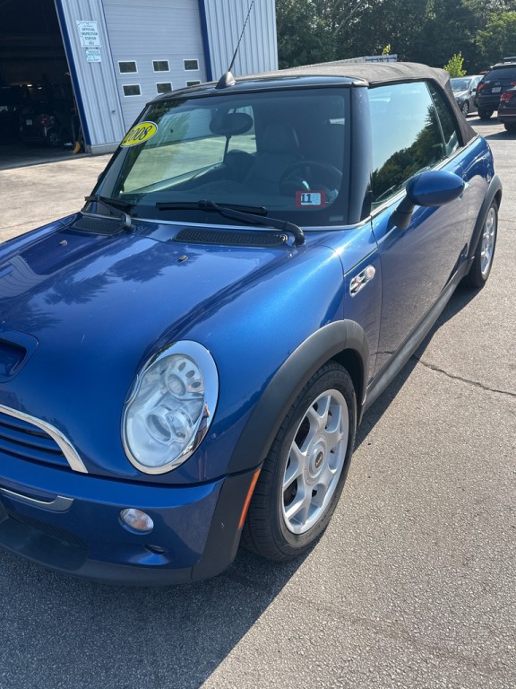 2008 MINI Cooper Image 3