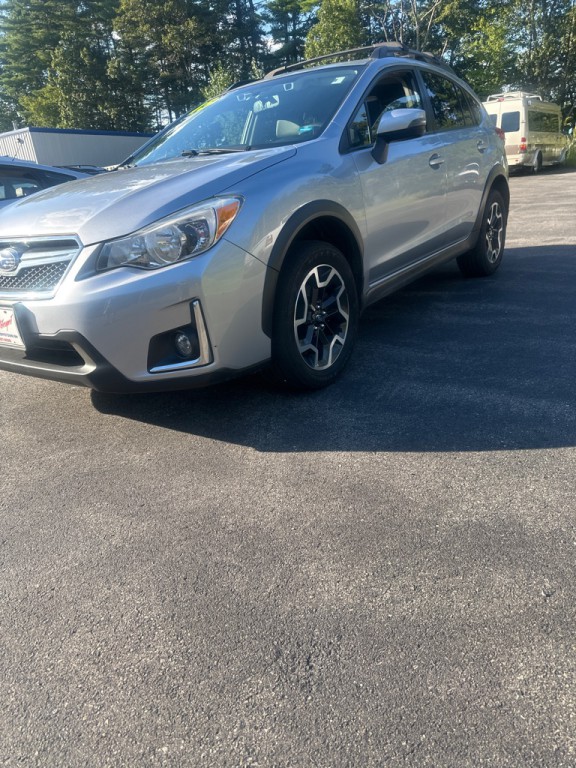 2016 Subaru Crosstrek Image 2