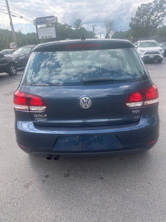 2013 Volkswagen Golf Image 10