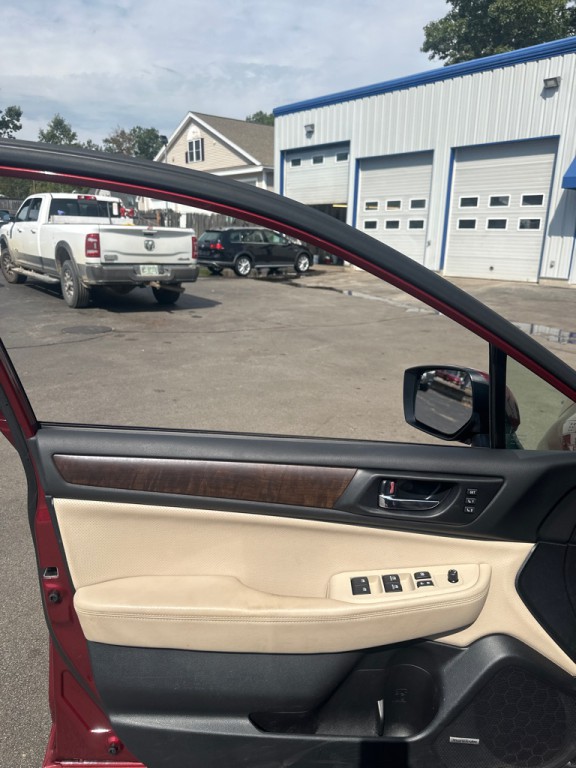 2016 Subaru Outback Image 11