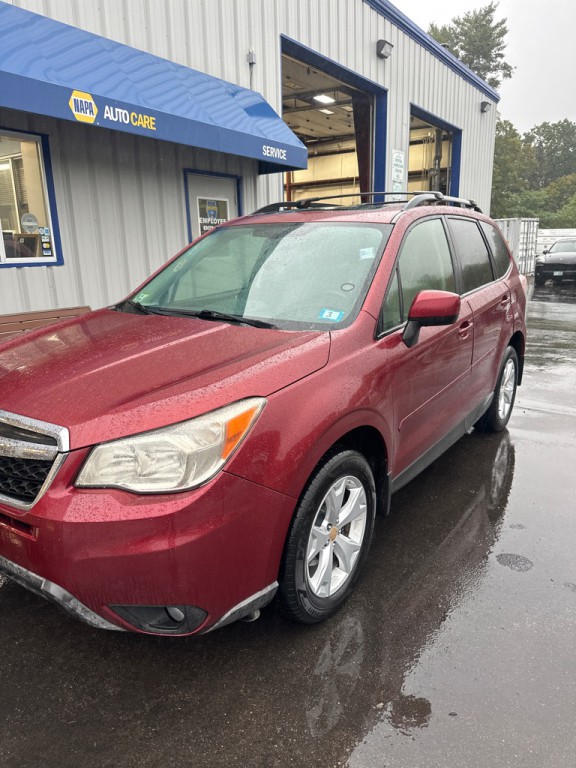 2015 Subaru Forester Image 2