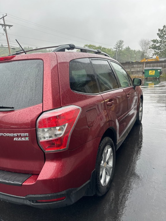2015 Subaru Forester Image 6